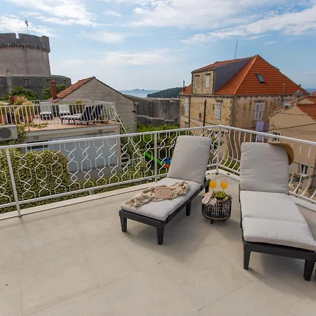 Back In Time Luxury Apartment *