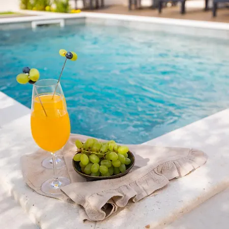 Back In Time Luxury